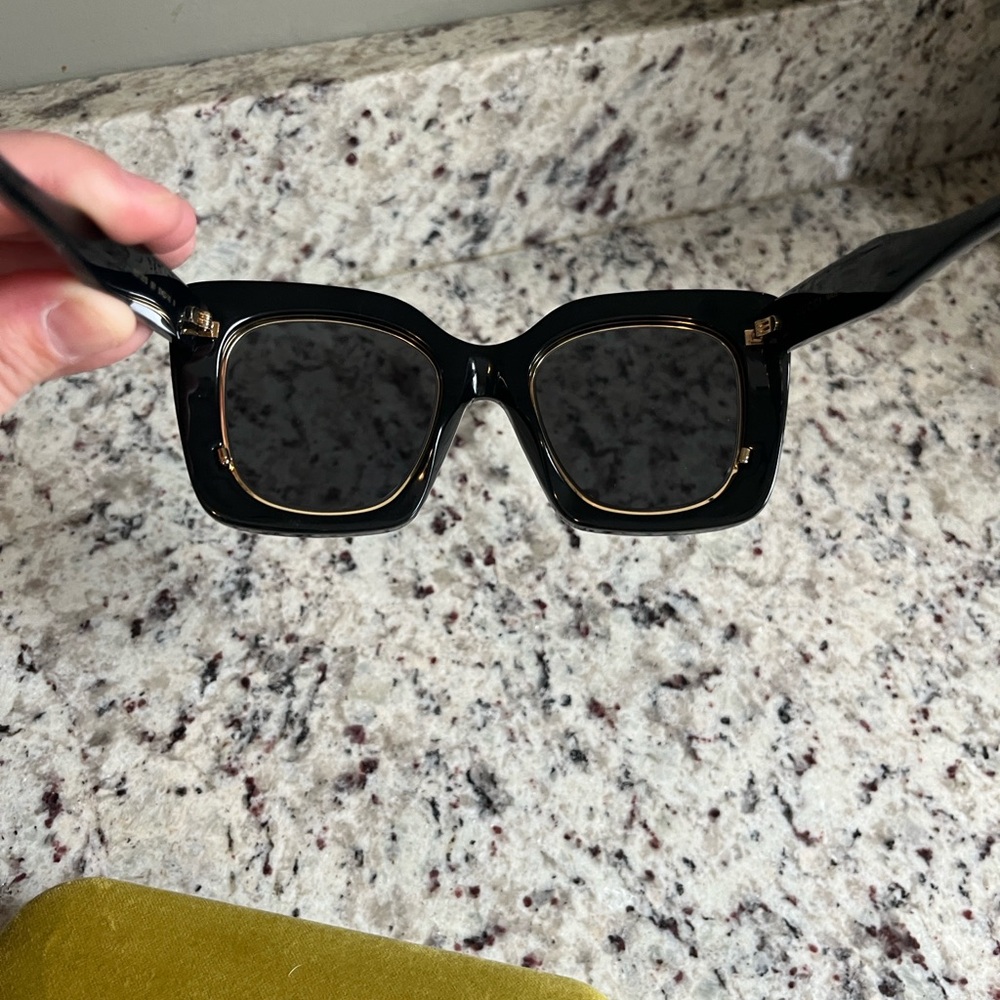 Gucci Black With Gold outlining Sunglasses!!! ☀️ - Picture 6 of 6